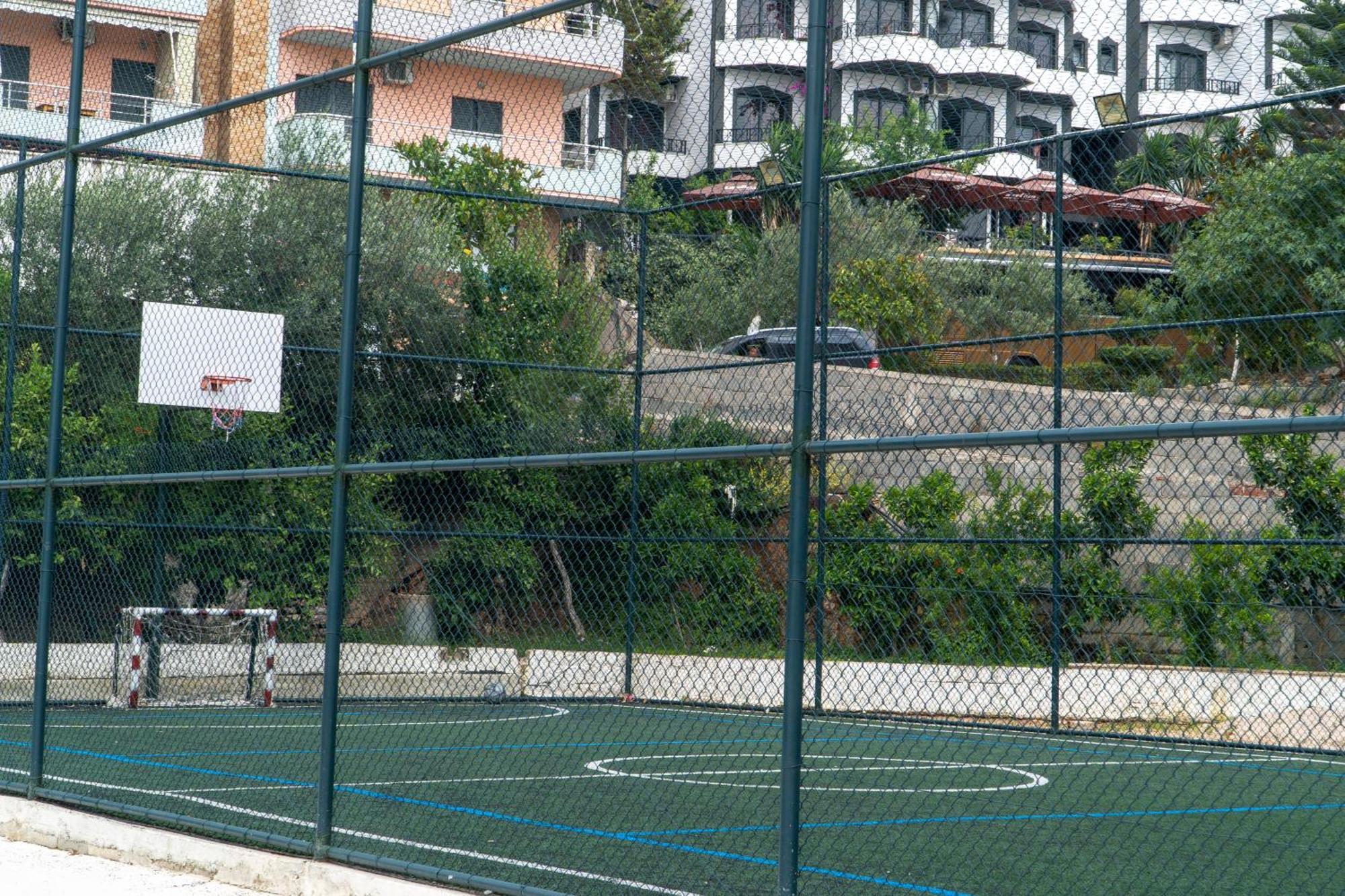 Hotel Mediterrane Sarande Ngoại thất bức ảnh