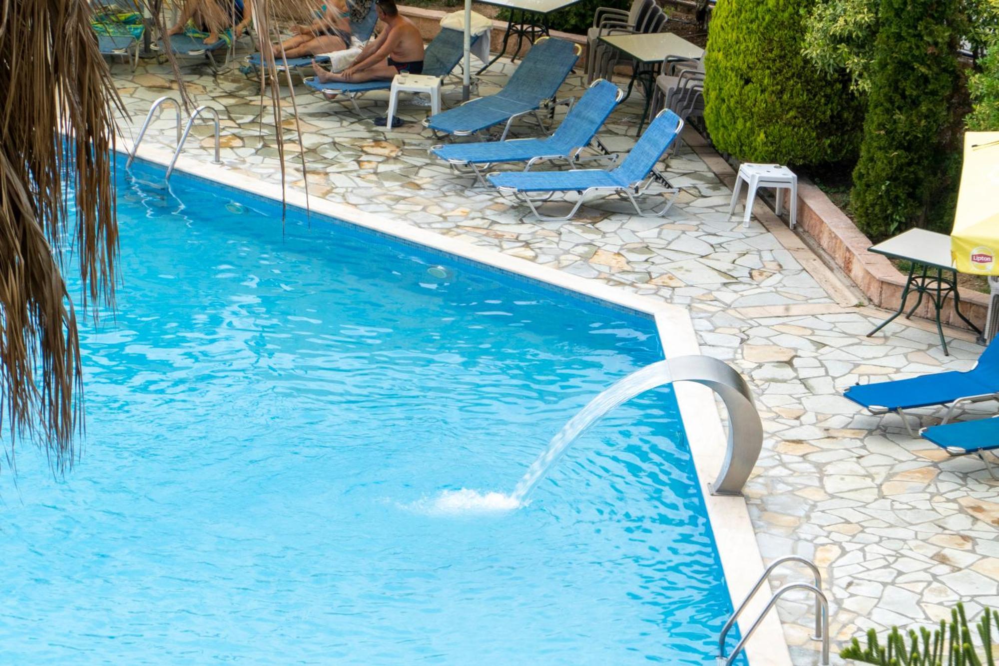 Hotel Mediterrane Sarande Ngoại thất bức ảnh